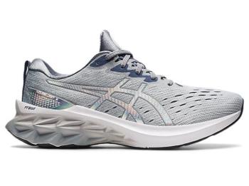 Asics Herr Löparskor NOVABLAST 2 PLATINUM Grå/Vita